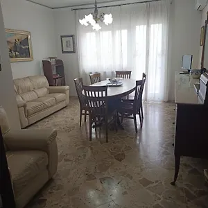 New Dawn Apartment, Turistico, Casa Per Vacanza, Tre Indipendenti Appartamento